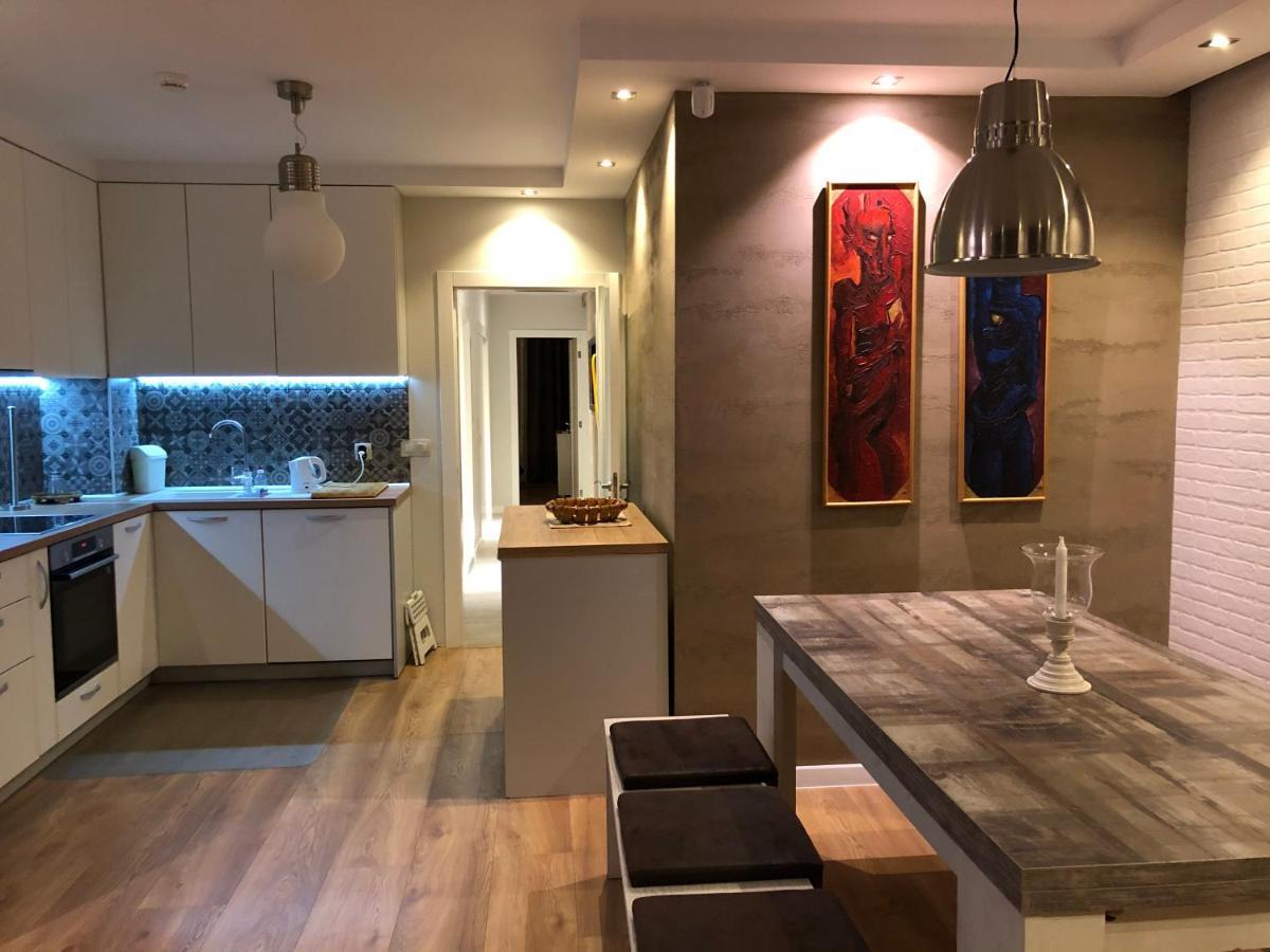 Luxury Apartments In Top City Center Varna 2 Bagian luar foto