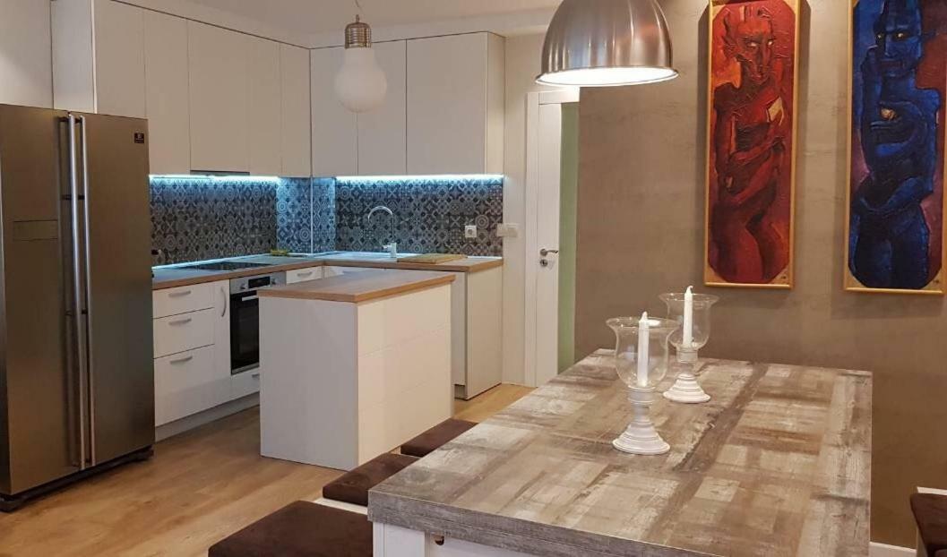 Luxury Apartments In Top City Center Varna 2 Bagian luar foto