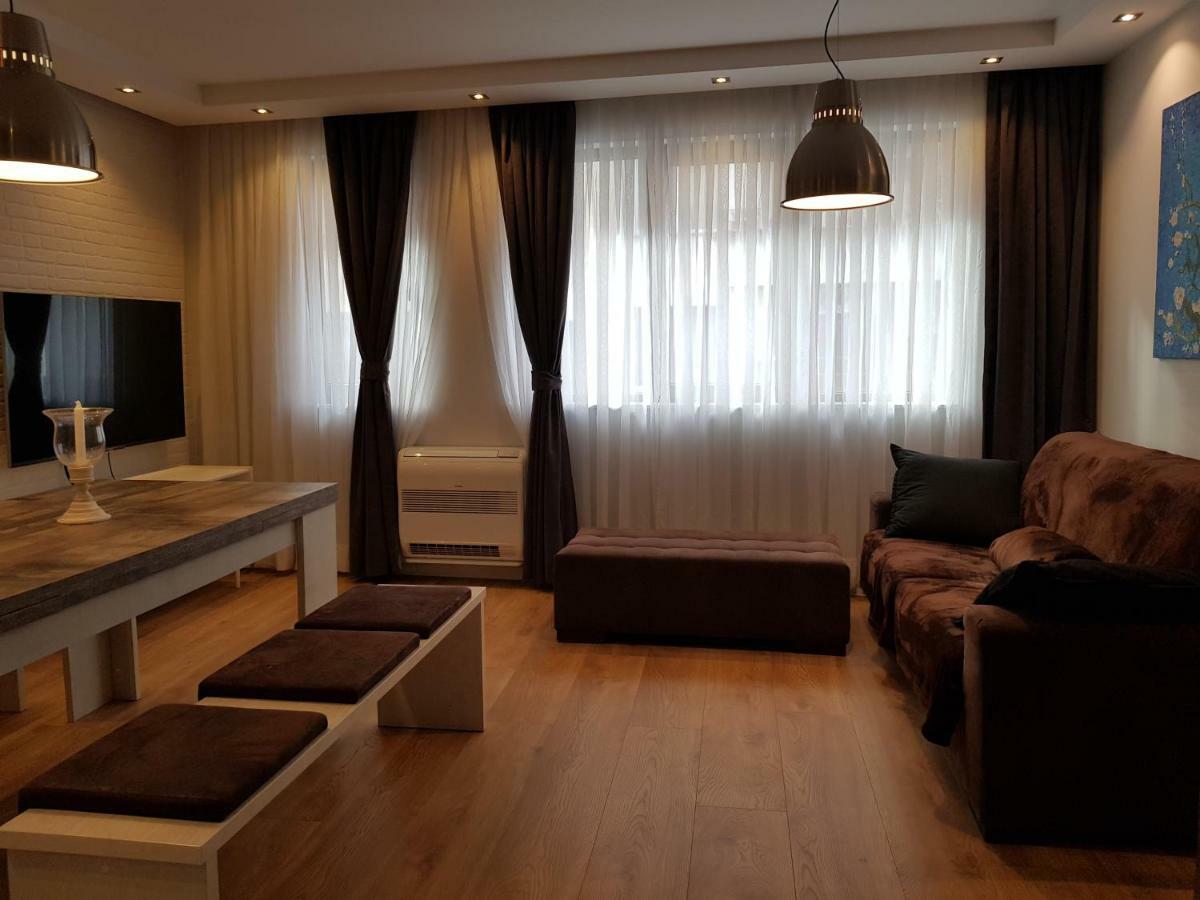 Luxury Apartments In Top City Center Varna 2 Bagian luar foto