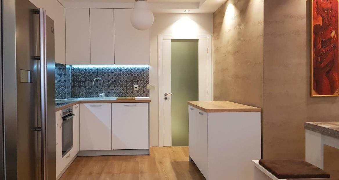 Luxury Apartments In Top City Center Varna 2 Bagian luar foto