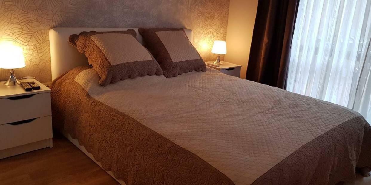Luxury Apartments In Top City Center Varna 2 Bagian luar foto